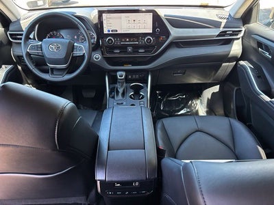 2024 Toyota Highlander XLE