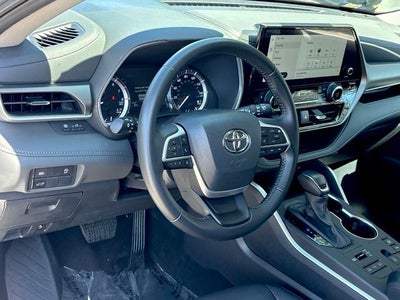 2024 Toyota Highlander XLE