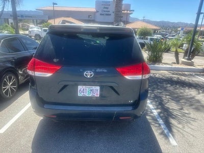 2011 Toyota Sienna LE