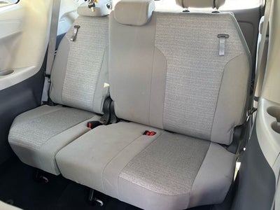 2022 Toyota Sienna LE 8 Passenger