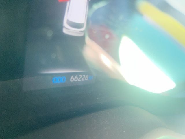 2022 Toyota Sienna LE 8 Passenger