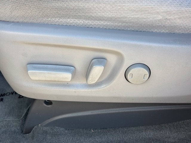 2017 Toyota Sienna LE 8 Passenger