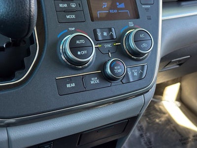 2017 Toyota Sienna LE 8 Passenger