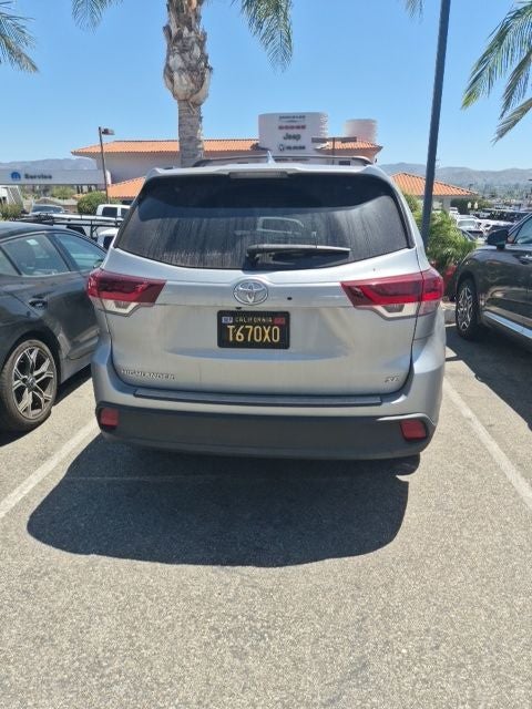 2019 Toyota Highlander SE