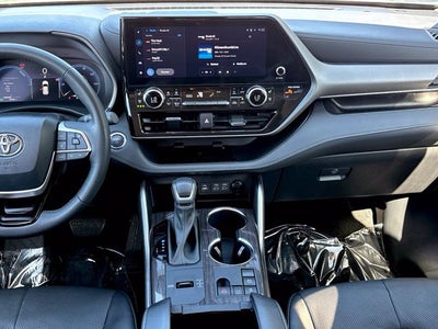 2023 Toyota Highlander Hybrid Limited