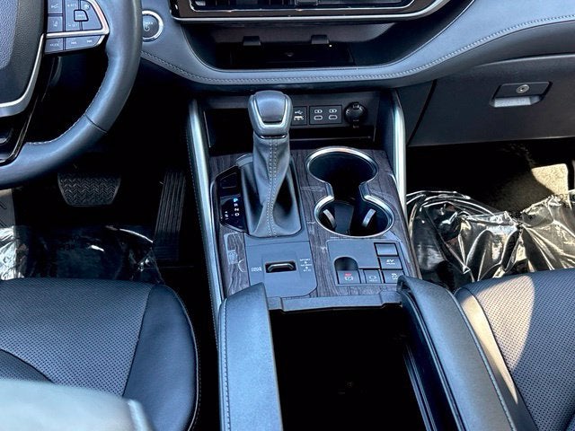 2023 Toyota Highlander Hybrid Limited