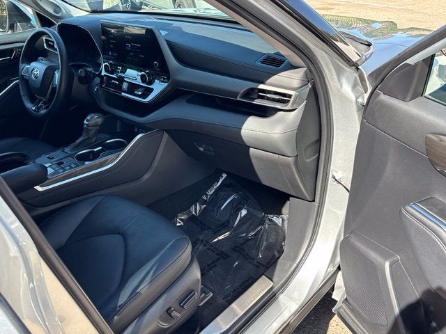 2023 Toyota Highlander Hybrid Limited