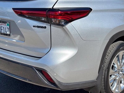2023 Toyota Highlander Hybrid Limited