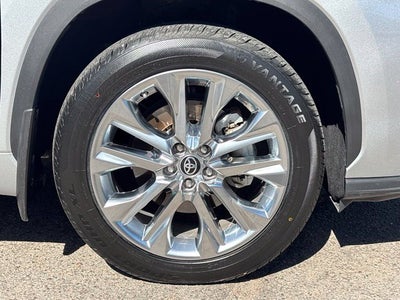 2023 Toyota Highlander Hybrid Limited