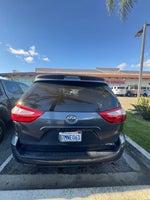 2015 Toyota Sienna XLE 8 Passenger