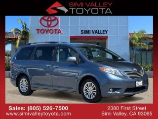 2015 Toyota Sienna XLE 8 Passenger