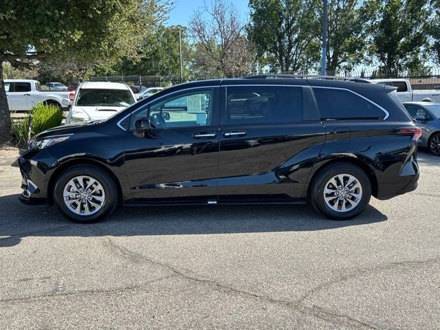 2024 Toyota Sienna XLE 7 Passenger