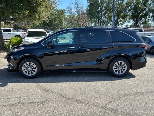 2024 Toyota Sienna XLE 7 Passenger
