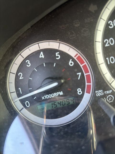 2004 Toyota Sienna LE