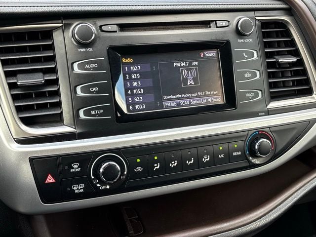 2019 Toyota Highlander LE