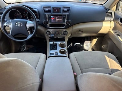 2013 Toyota Highlander Base Plus V6