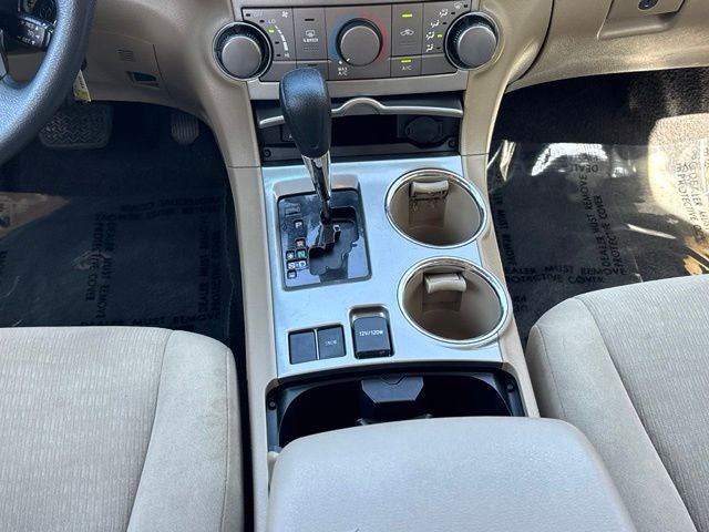 2013 Toyota Highlander Base Plus V6