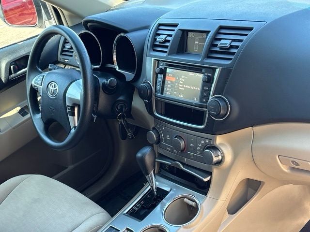 2013 Toyota Highlander Base Plus V6