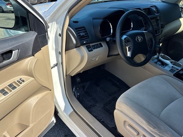 2013 Toyota Highlander Base Plus V6