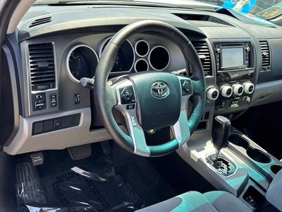 2015 Toyota Sequoia SR5 5.7L