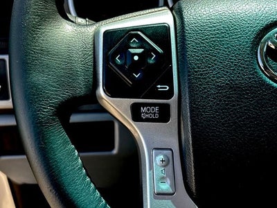 2015 Toyota Sequoia SR5 5.7L