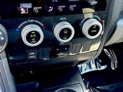2015 Toyota Sequoia SR5 5.7L