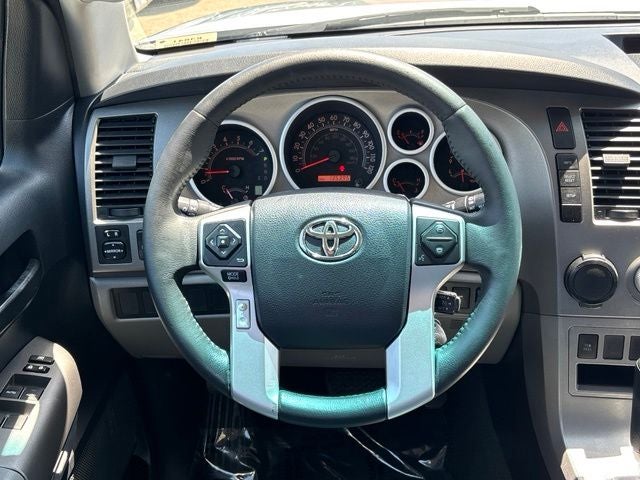 2015 Toyota Sequoia SR5 5.7L