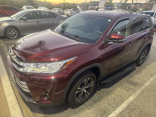 2019 Toyota Highlander LE