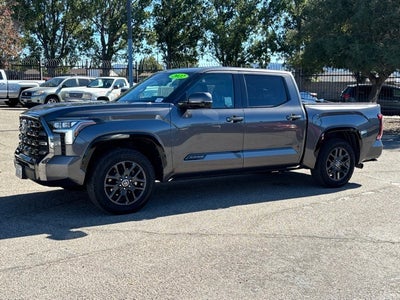 2022 Toyota Tundra Platinum