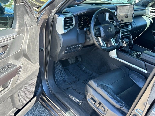 2022 Toyota Tundra Platinum