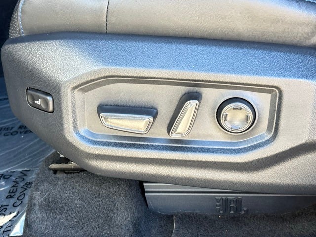 2022 Toyota Tundra Platinum