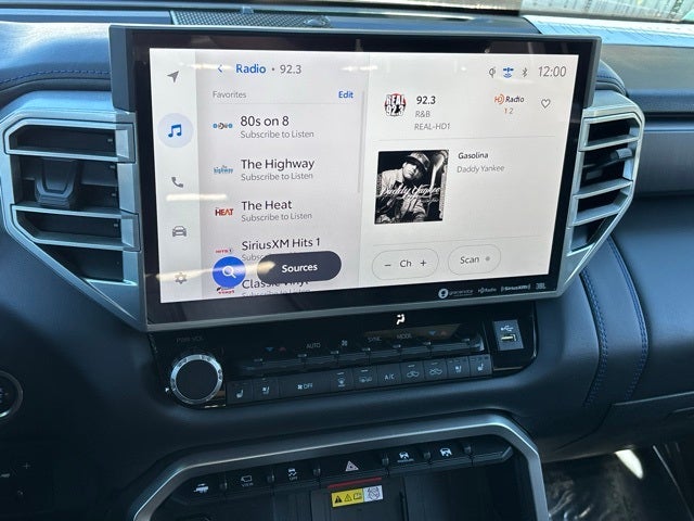 2022 Toyota Tundra Platinum