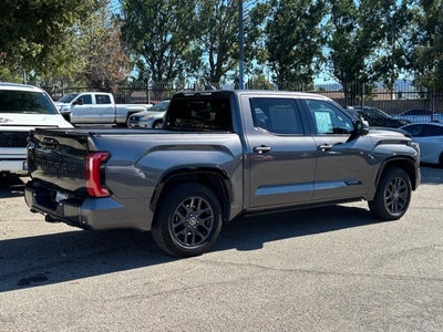 2022 Toyota Tundra Platinum