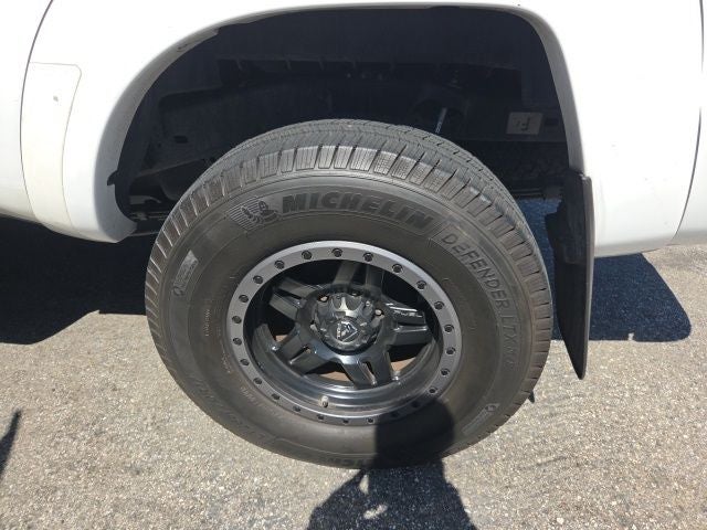 2014 Toyota Tacoma Base V6