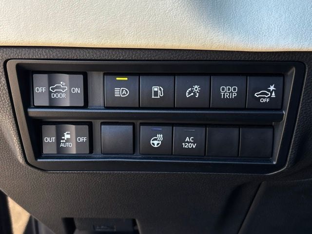 2023 Toyota Tundra Hybrid Capstone