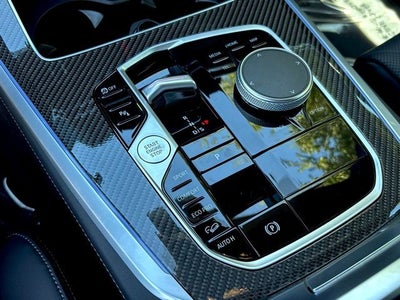 2024 BMW X5 M60i
