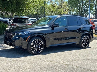 2024 BMW X5 M60i