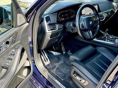 2021 BMW X5 M50i