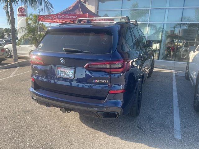 2021 BMW X5 M50i