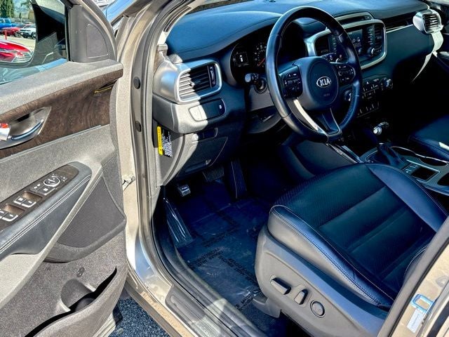 2017 Kia Sorento EX