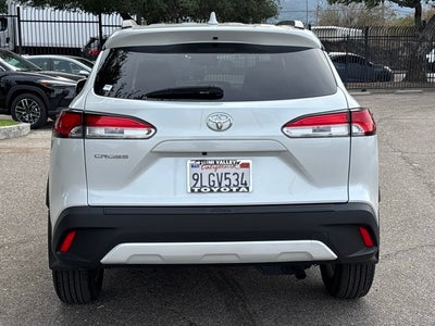 2024 Toyota Corolla Cross LE