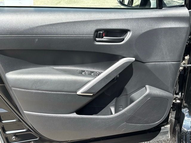 2025 Toyota Corolla Cross Hybrid SE