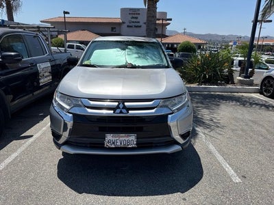 2018 Mitsubishi Outlander ES