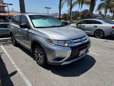 2018 Mitsubishi Outlander ES