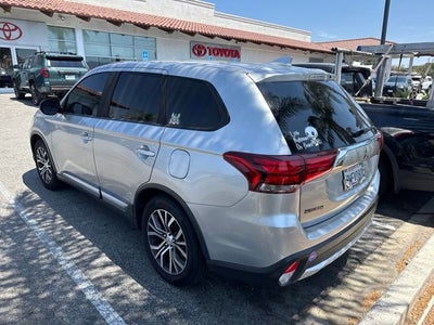 2018 Mitsubishi Outlander ES