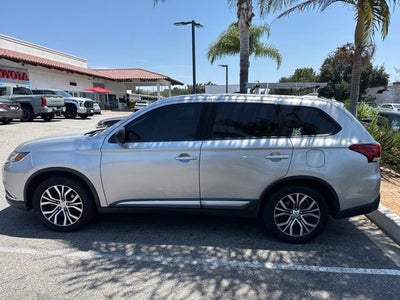 2018 Mitsubishi Outlander ES