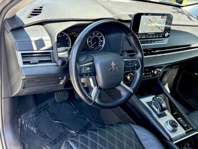 2022 Mitsubishi Outlander SEL
