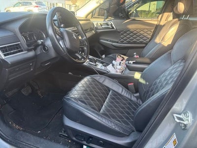 2022 Mitsubishi Outlander SEL