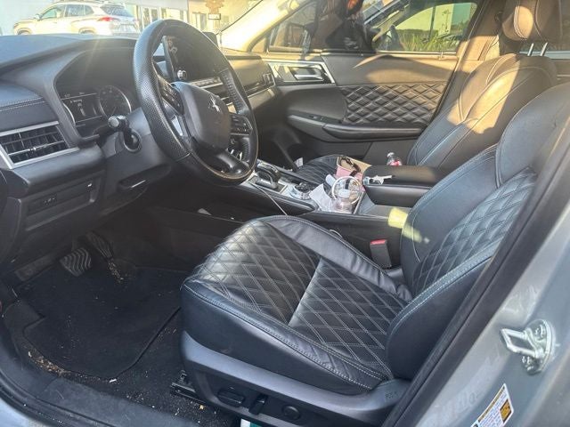 2022 Mitsubishi Outlander SEL