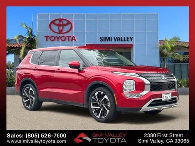 2024 Mitsubishi Outlander SE